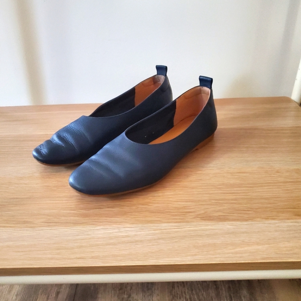 Everlane Day Glove Flats